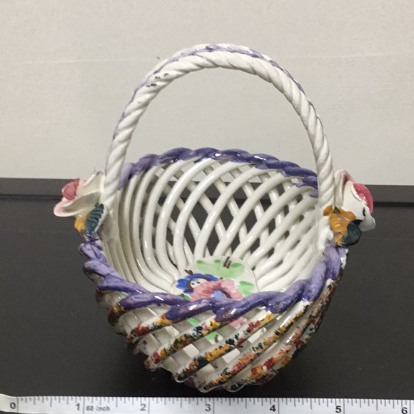 Fruit And Berries Basket dish - Picture 4 of 9